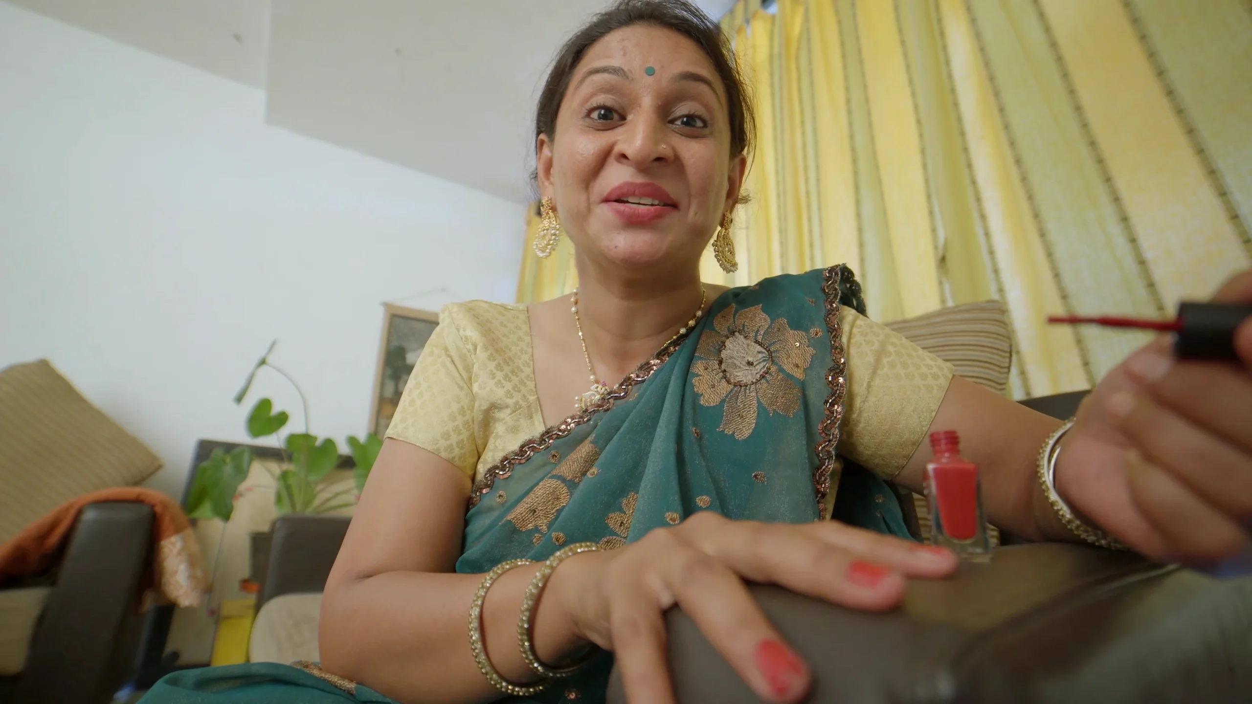 Bata TVC | Lakshmi — still 5